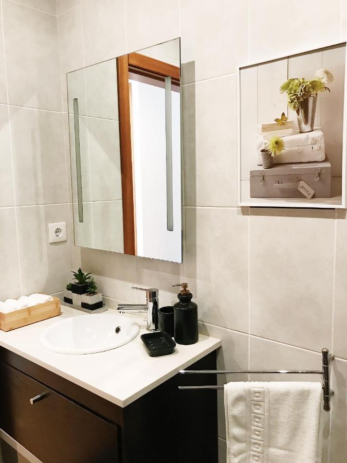 Terrace Apartment - T2 Com Garagem Fechada Gratuita อาเวโร ภายนอก รูปภาพ